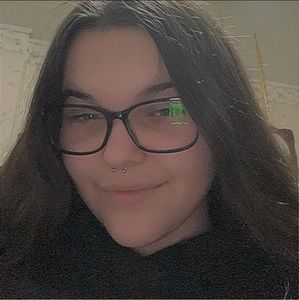 Meet your Posher, Bella